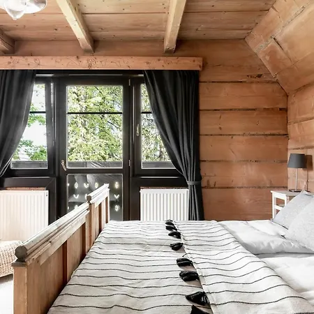 Σαλέ Zakoznami-willa Elinek