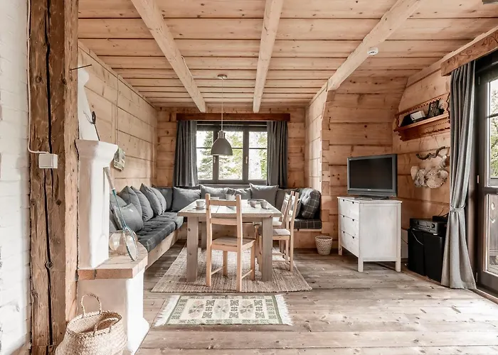 Zakoznami-willa Elinek زاكوباني